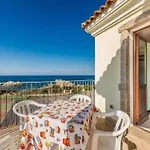 Appartement With Sea View And Great Roof Terrace