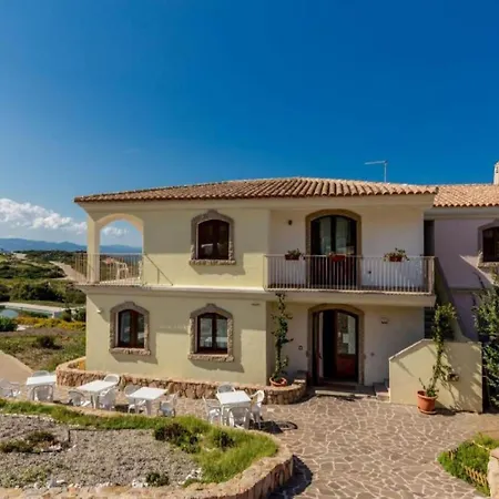 Appartement With Sea View And Great Roof Terrace *