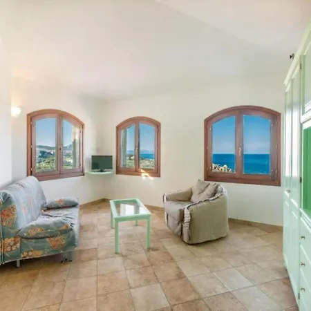 Apartment With Sea View And Great Roof Terrace *