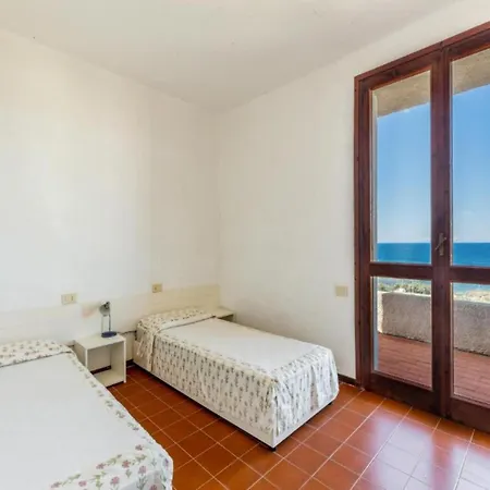 Apartment With Sea View And Great Roof Terrace